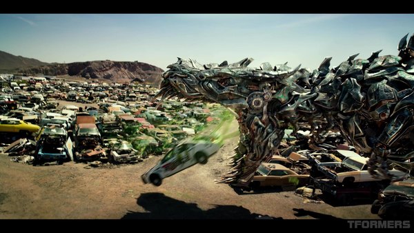 Transformers The Last Knight International Trailer 4K Screencap Gallery 021 (21 of 431)